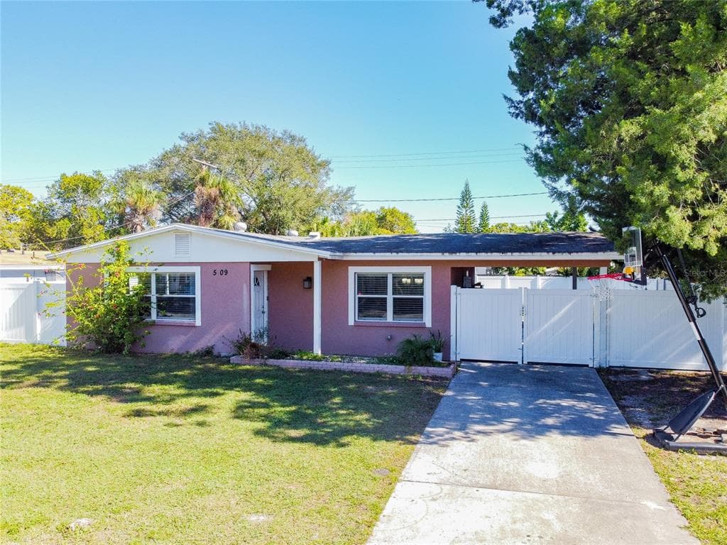 5109 CRESTHILL DRIVE