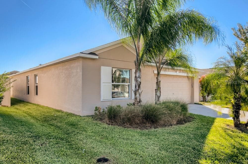 204 ARCHCLIFFE POINT PLACE DOVER, FL 33527