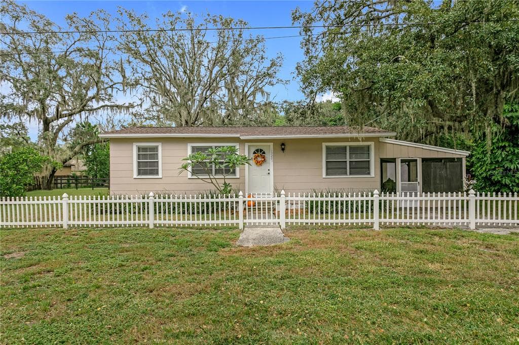 13201 OAK STREET ODESSA, FL 33556