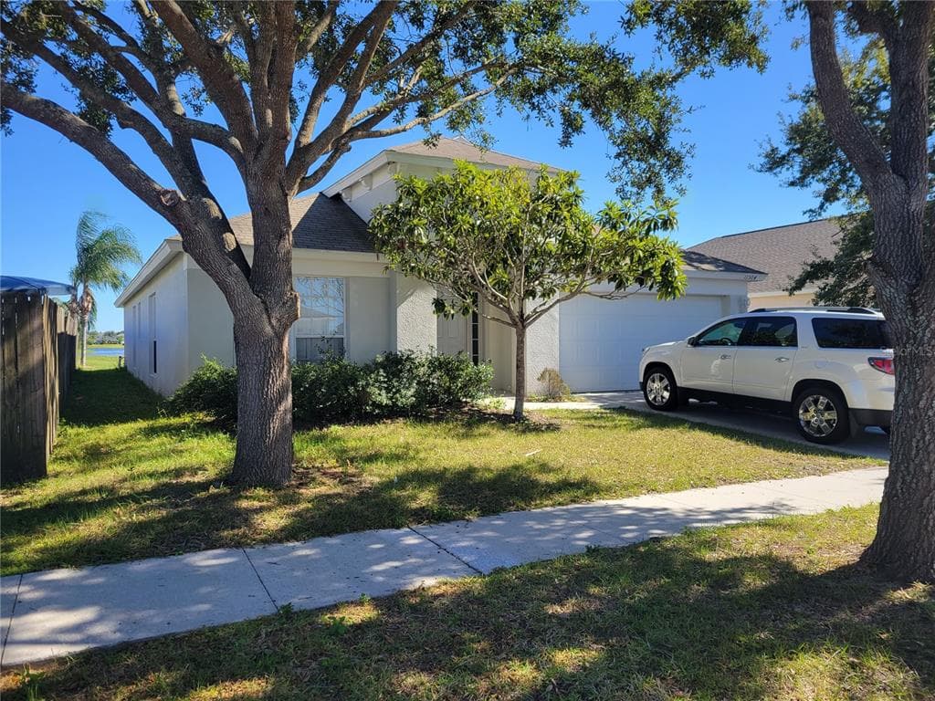 11504 MISTY ISLE LANE RIVERVIEW, FL 33579