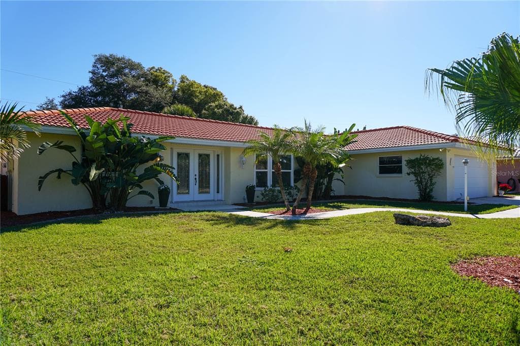 120 MATISSE CIRCLE W NOKOMIS, FL 34275
