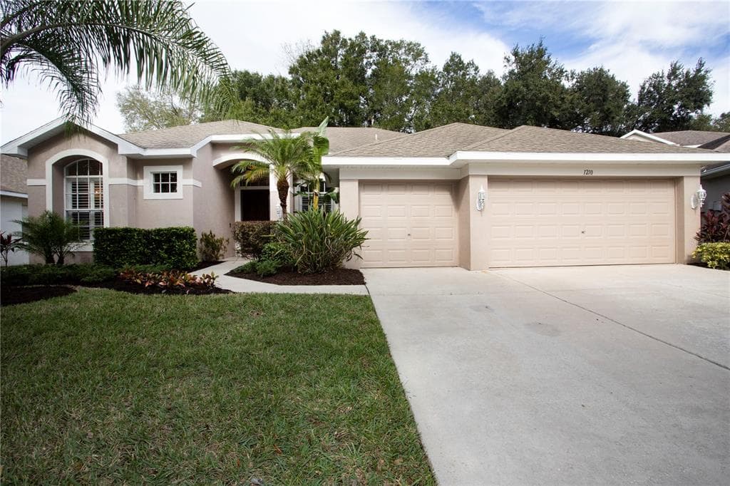 1210 ROCKHAMPTON LANE DOVER, FL 33527