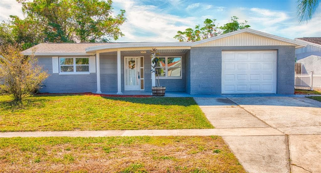 6152 7TH AVENUE NEW PORT RICHEY, FL 34653