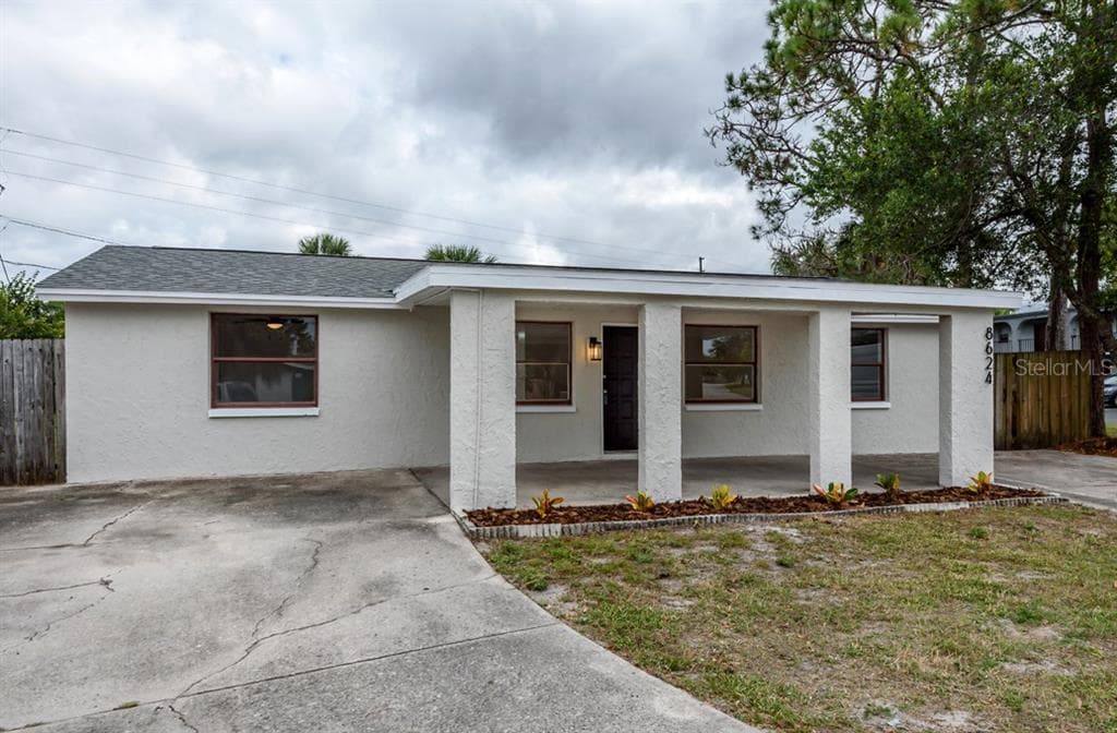8624 VELVET DRIVE PORT RICHEY, FL 34668