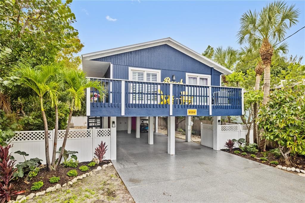 8106 GULF DRIVE