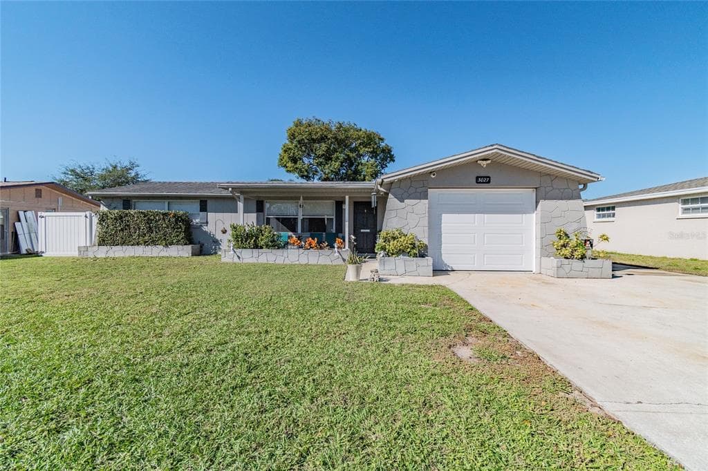 3027 MATCHLOCK DRIVE HOLIDAY, FL 34690