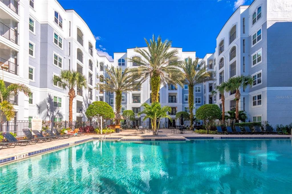 300 E SOUTH STREET UNIT 2006 ORLANDO, FL 32801