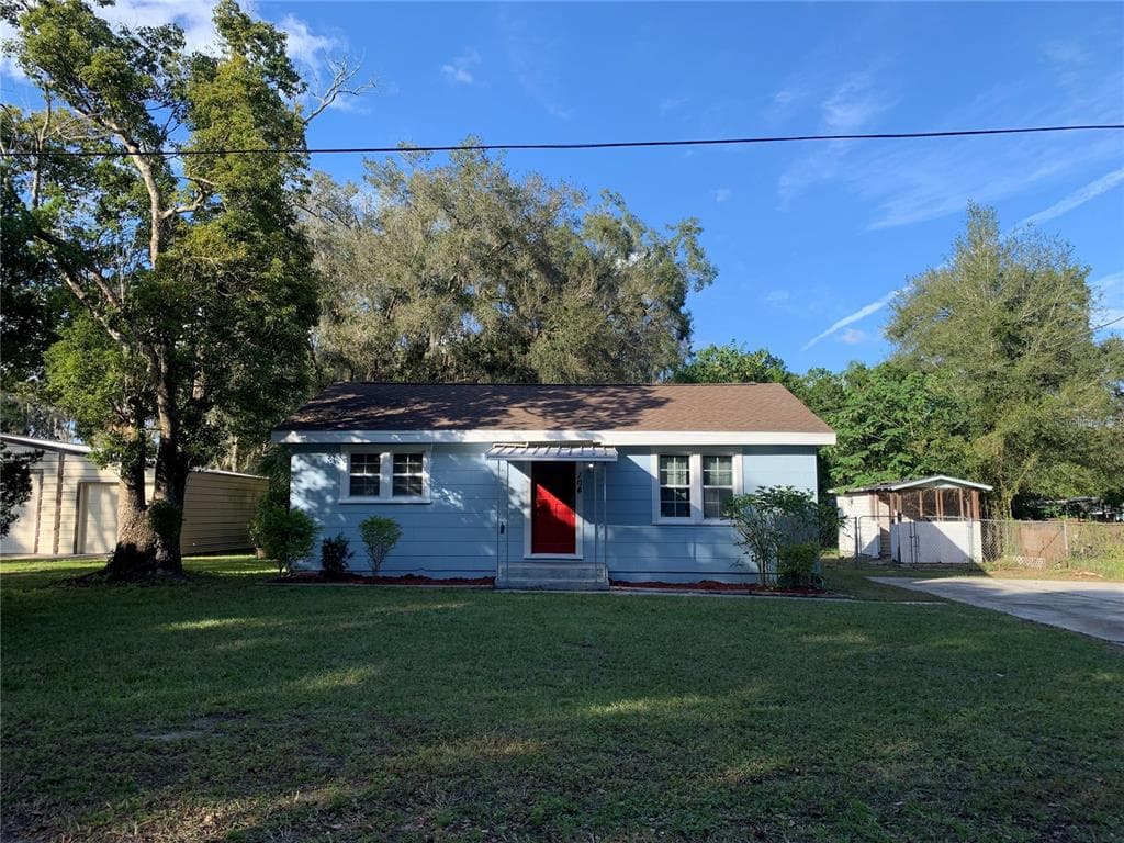 104 2ND AVENUE NE LUTZ, FL 33549