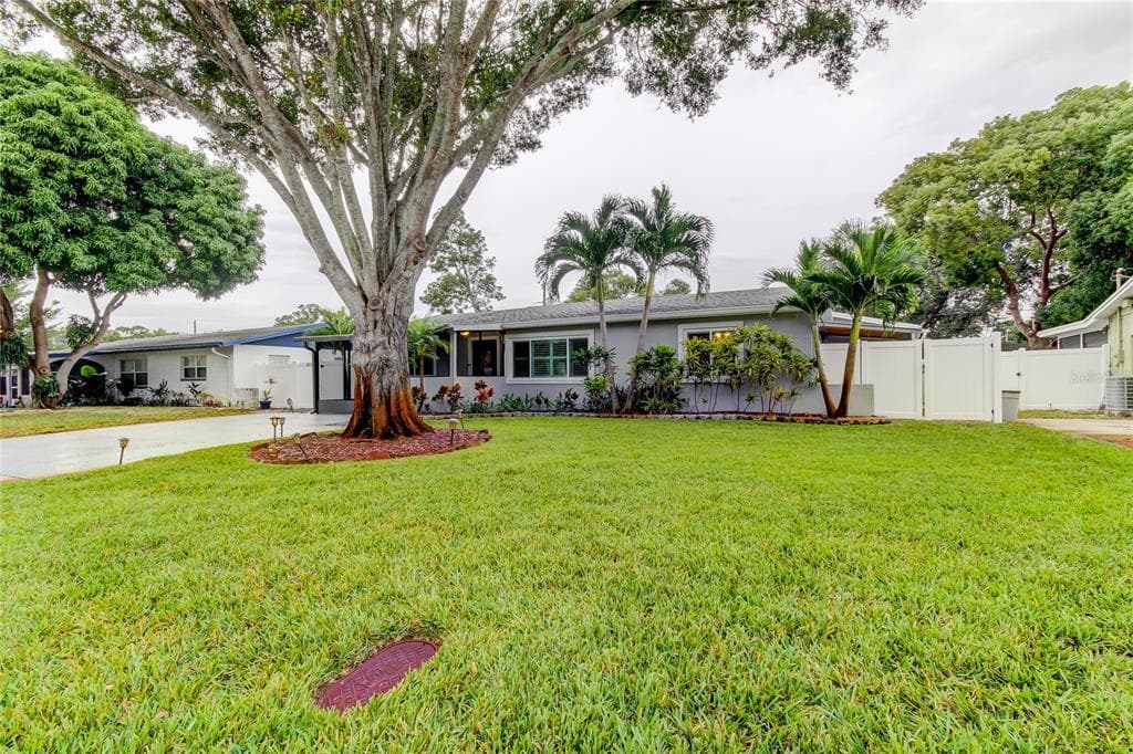 6151 40TH AVENUE N ST PETERSBURG, FL 33709