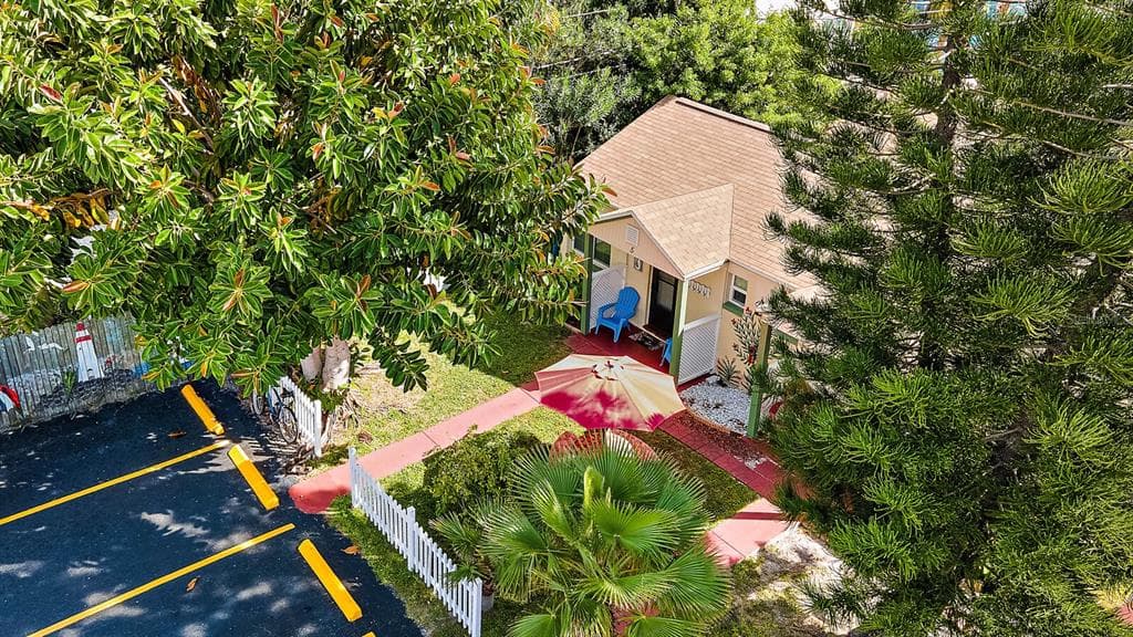 14141 GULF BOULEVARD UNIT 5 MADEIRA BEACH, FL 33708