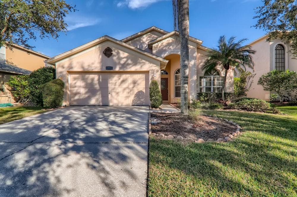 1609 SHADY OAKS DRIVE OLDSMAR, FL 34677
