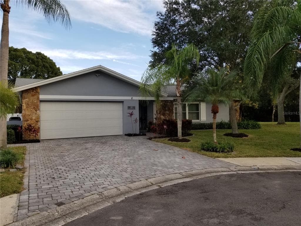 85 FLAMINGO PLACE
