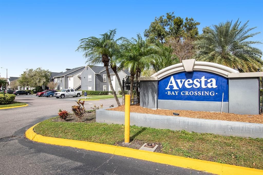 4711 S HIMES AVENUE UNIT 1207 TAMPA, FL 33611