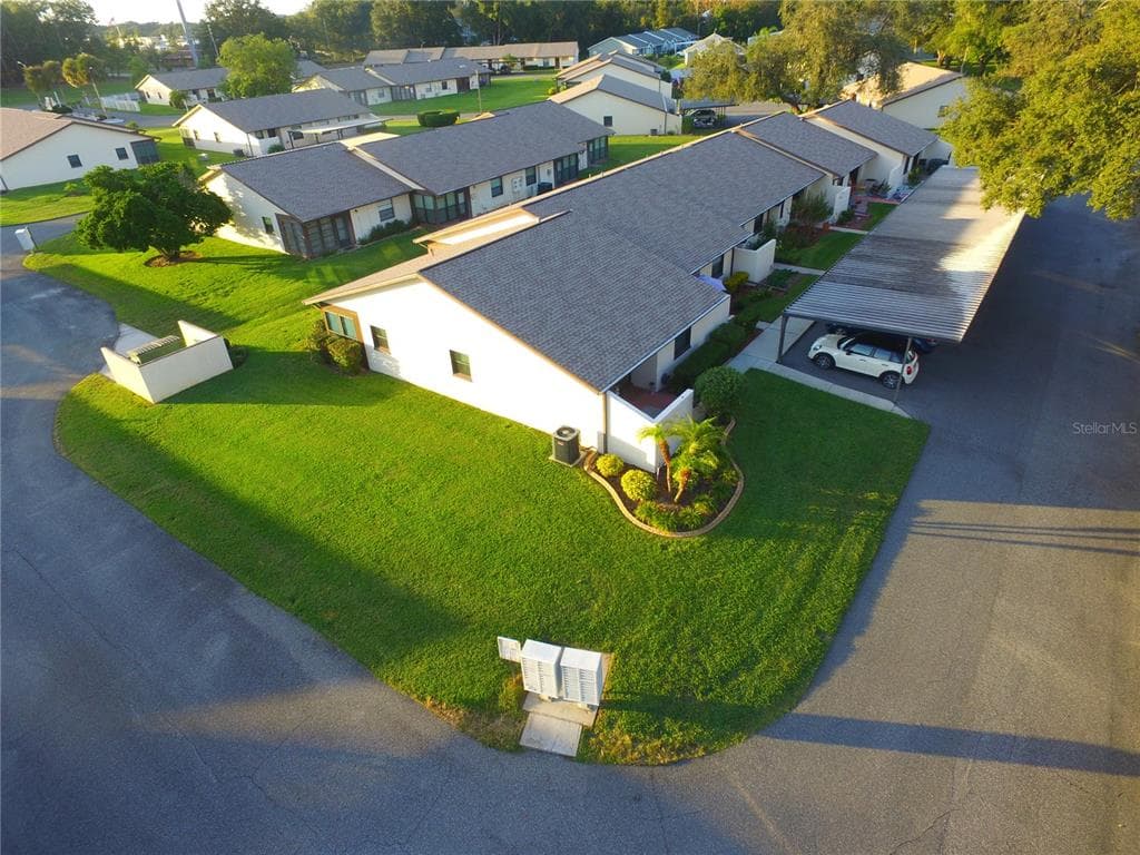 38340 IRONWOOD PLACE UNIT 1 ZEPHYRHILLS, FL 33542