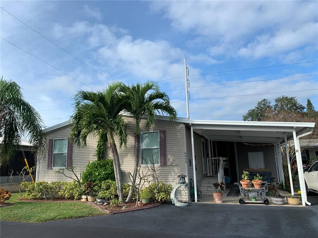 6900 AMERICANA DRIVE NE UNIT 129 ST PETERSBURG, FL 33702