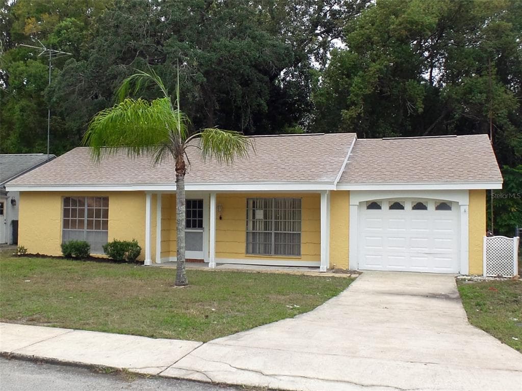 8014 BEAVER CREEK LOOP HUDSON, FL 34667