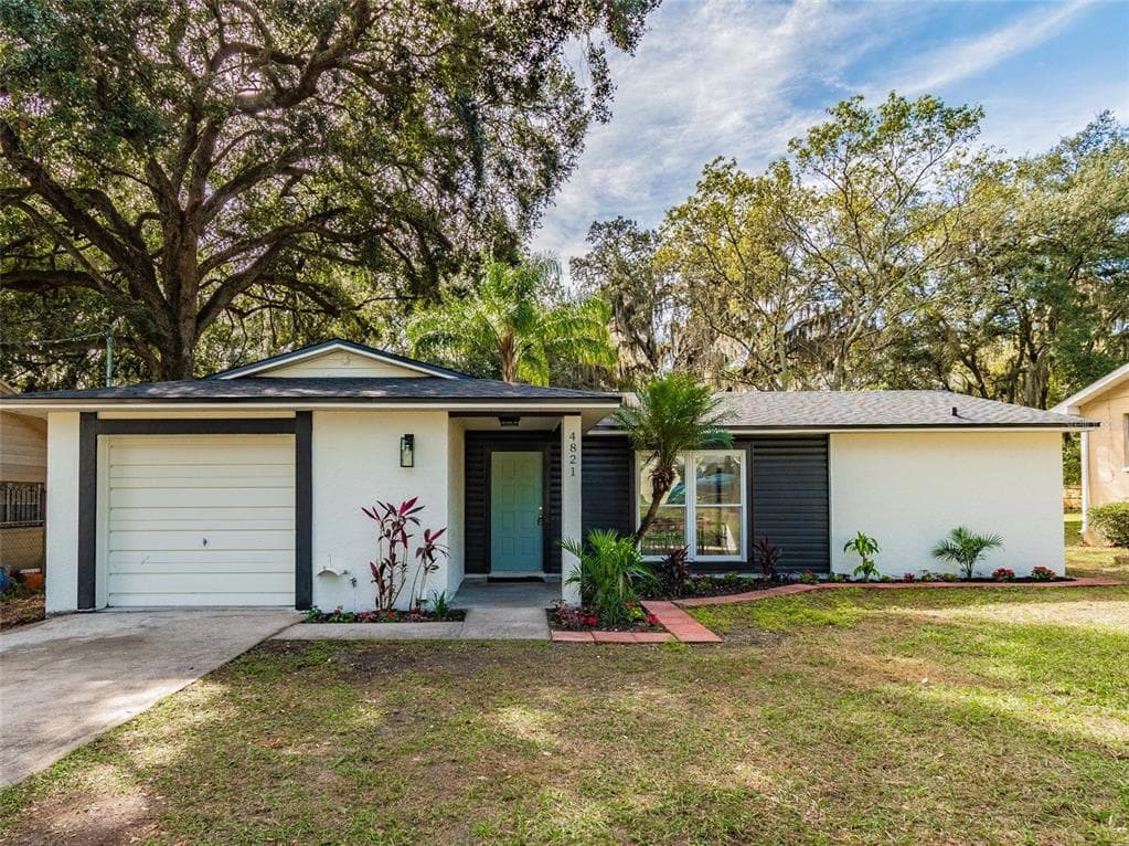4821 E REGNAS AVENUE TAMPA, FL 33617