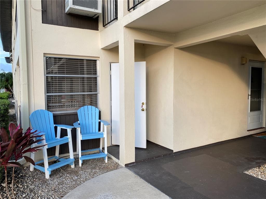5108 AMULET DRIVE UNIT 105 NEW PORT RICHEY, FL 34652