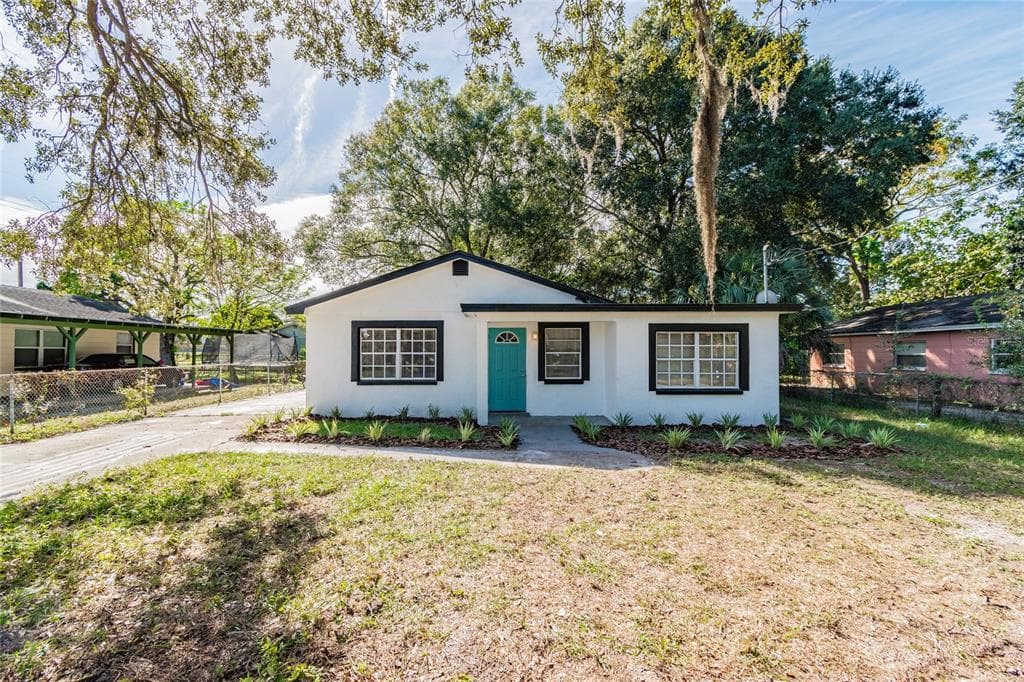 2019 E WOOD STREET TAMPA, FL 33604