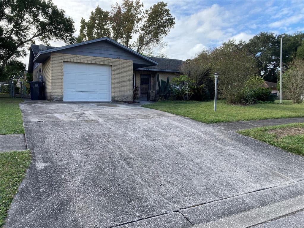 11401 BUCHANAN LANE SEFFNER, FL 33584