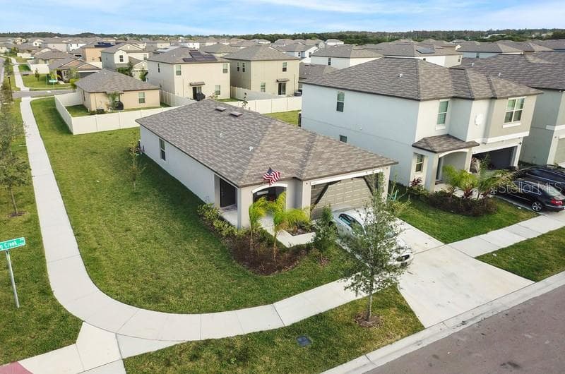6983 KING CREEK DRIVE SUN CITY CENTER, FL 33573