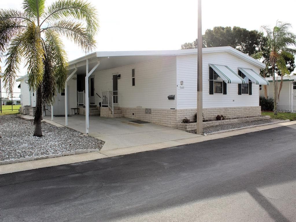 9 SABAL PALM DRIVE LARGO, FL 33770