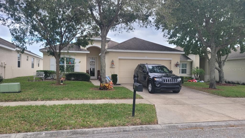 14527 POTTERTON CIRCLE HUDSON, FL 34667