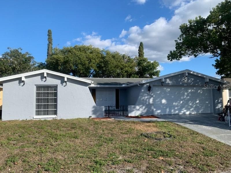 9126 MARK TWAIN LANE PORT RICHEY, FL 34668