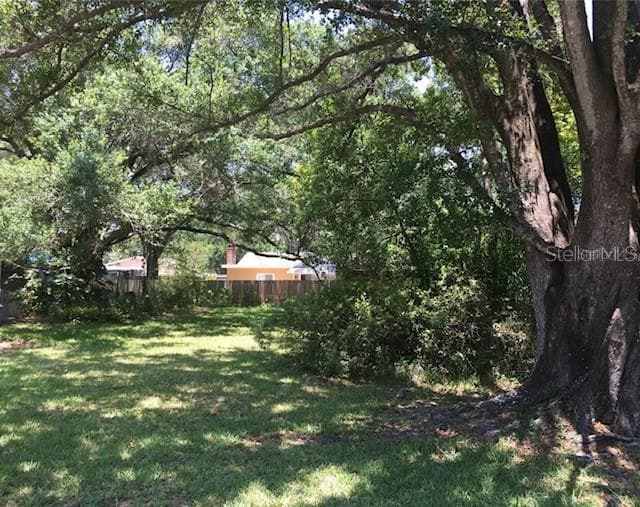 1901 W CLUSTER AVENUE TAMPA, FL 33604