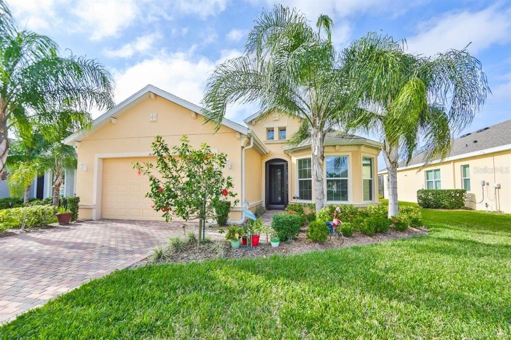 414 CASTLE PINES LANE SUN CITY CENTER, FL 33573