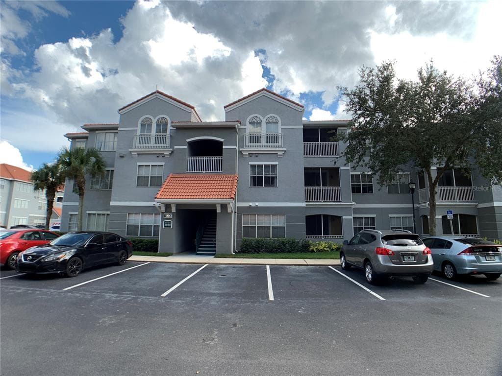 18001 RICHMOND PLACE DRIVE UNIT 1023 TAMPA, FL 33647