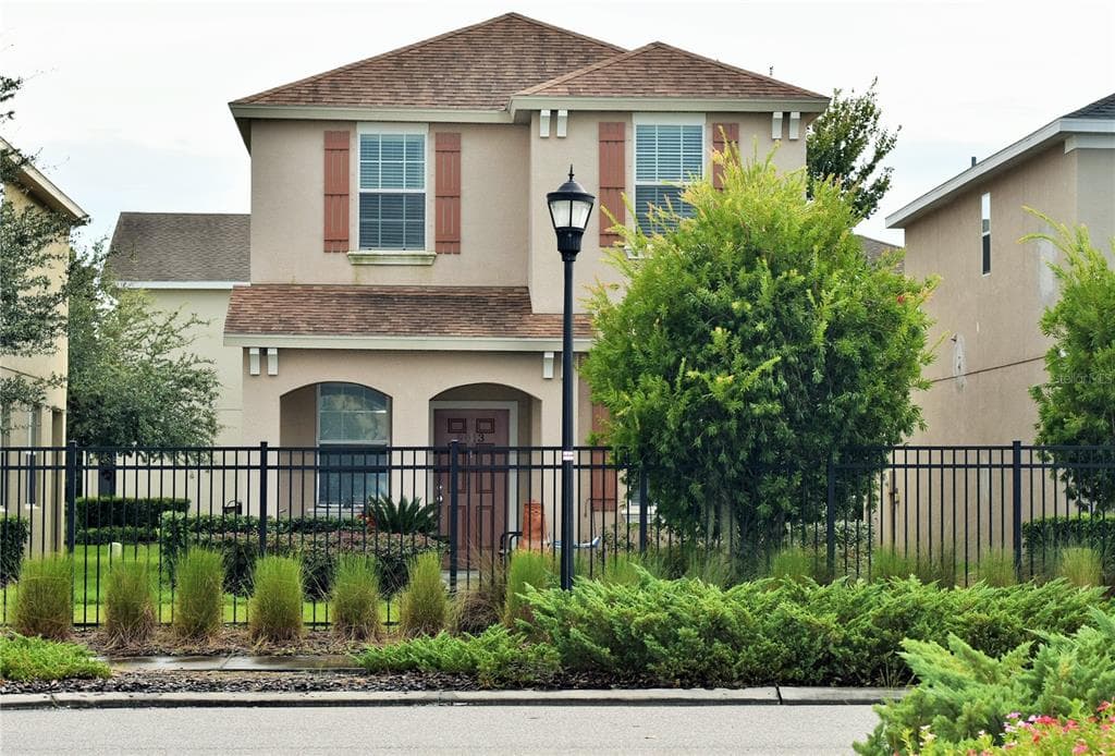 9013 ASPEN HOLLOW PLACE RIVERVIEW, FL 33578