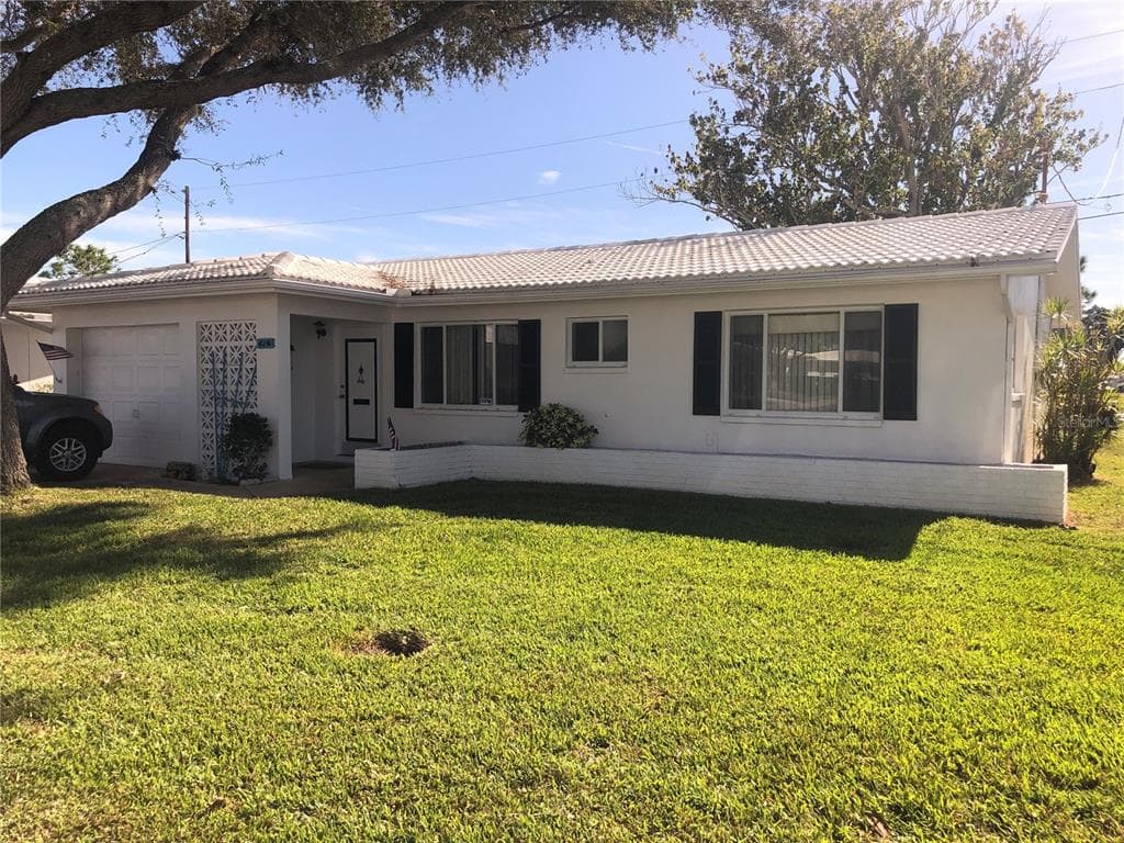 4210 96TH AVENUE N UNIT 2 PINELLAS PARK, FL 33782