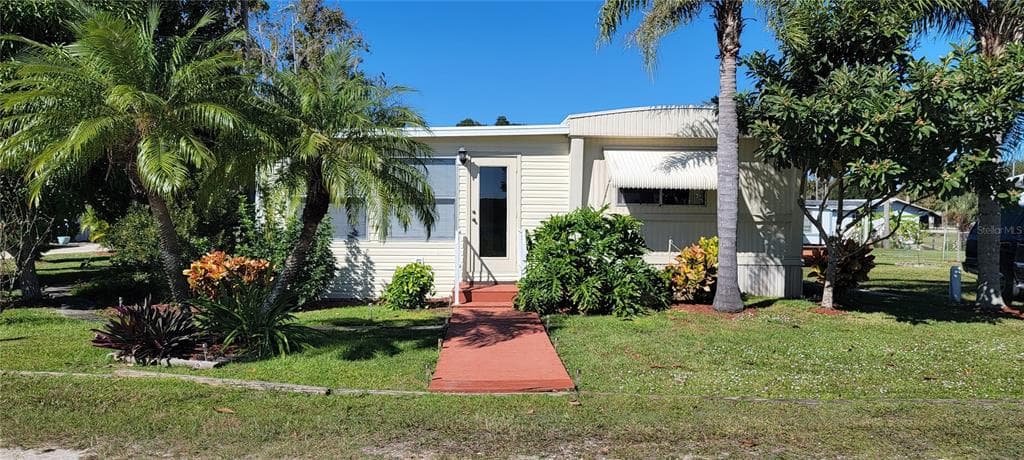 1051 ECHO AVE MOORE HAVEN, FL 33471