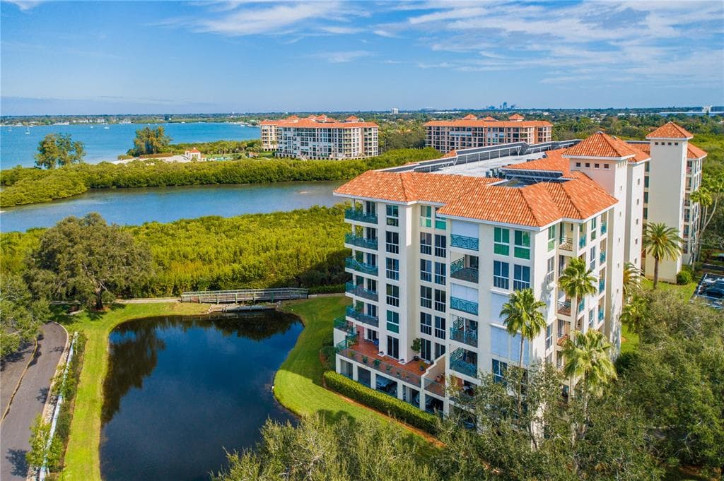 4801 OSPREY DRIVE S UNIT 108 ST PETERSBURG, FL 33711
