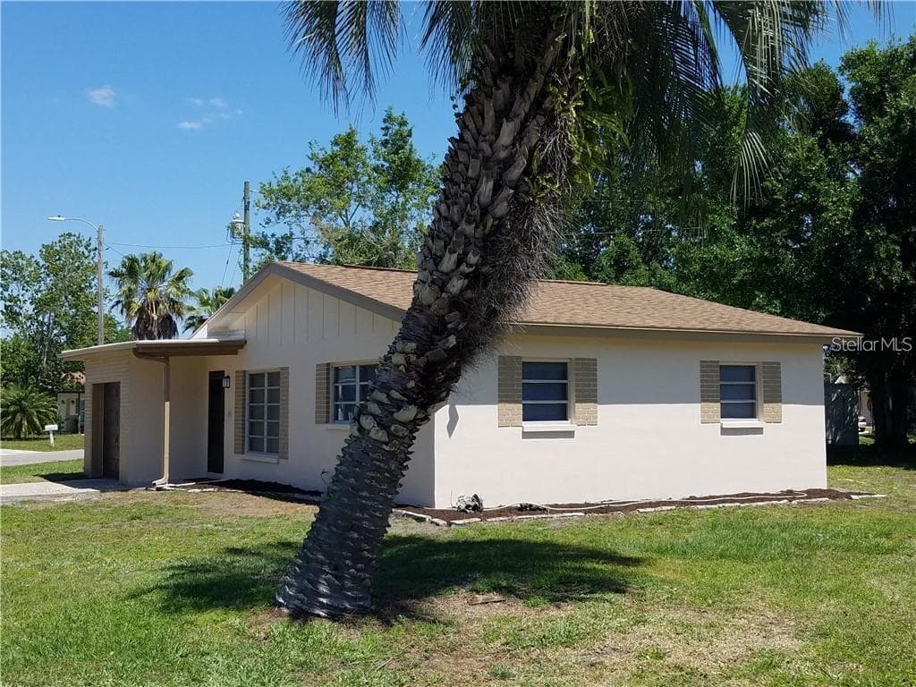 4902 LARGO TERRACE NEW PORT RICHEY, FL 34652