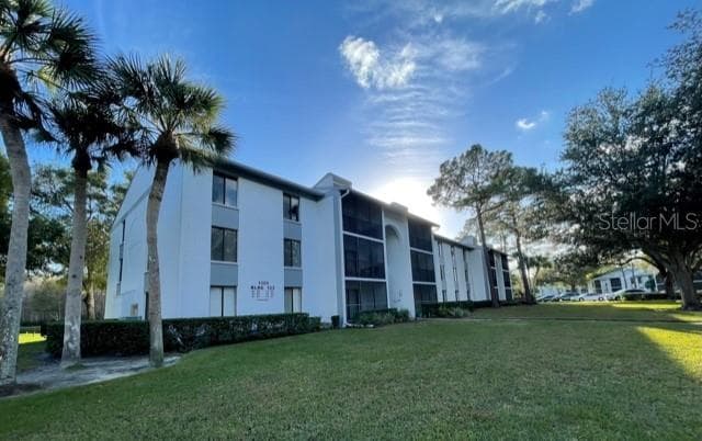 1309 PINE RIDGE CIRCLE E UNIT A3 TARPON SPRINGS, FL 34688