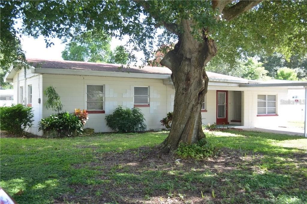 3013 HICKORY STREET NW WINTER HAVEN, FL 33881