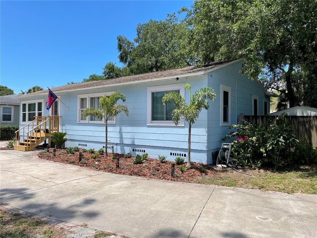 3307 S MANHATTAN AVENUE TAMPA, FL 33629