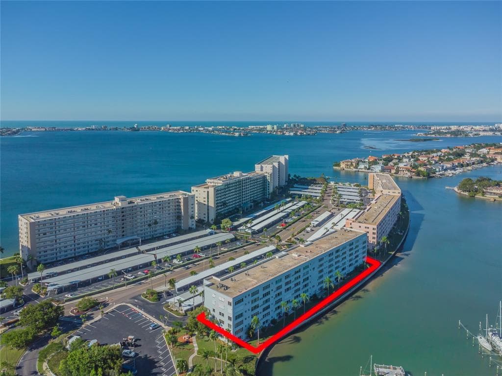 5925 SHORE BOULEVARD S UNIT 503 GULFPORT, FL 33707