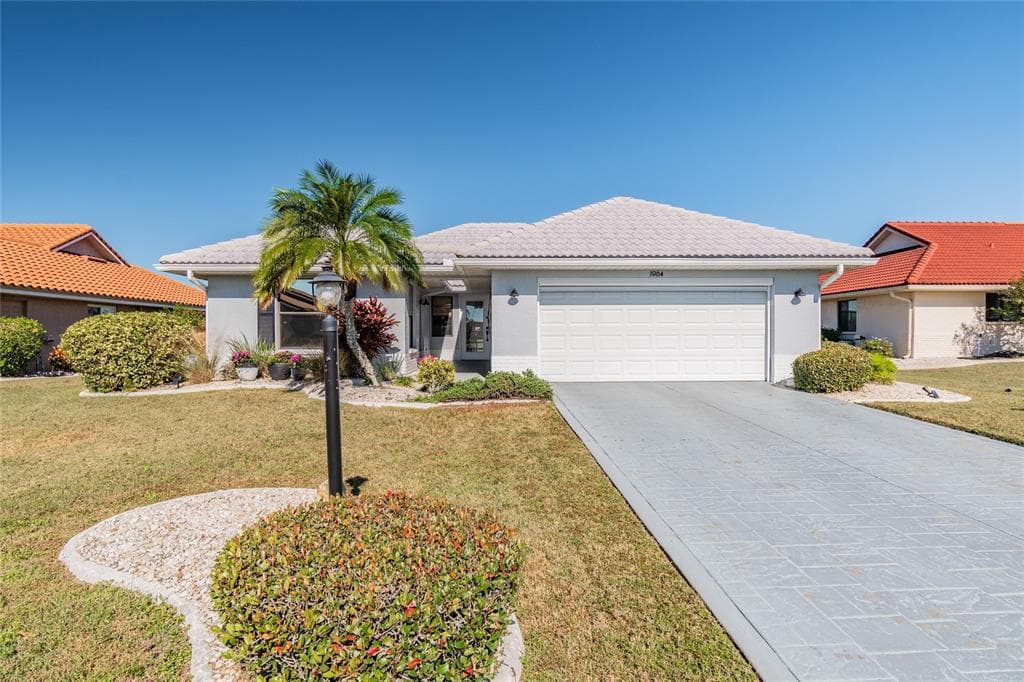 1964 WOLF LAUREL DRIVE SUN CITY CENTER, FL 33573