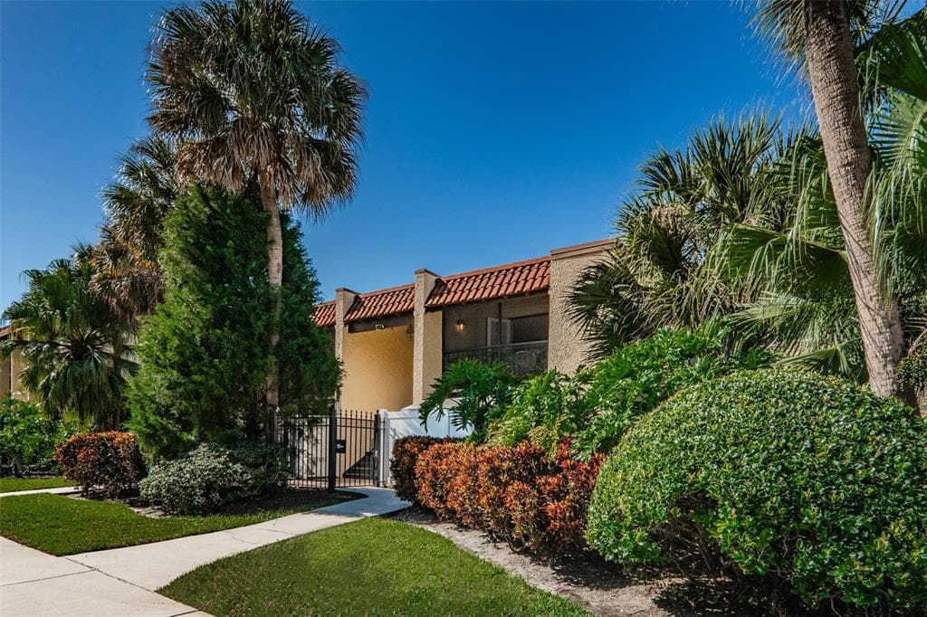 105 S OBRIEN STREET UNIT 213 TAMPA, FL 33609