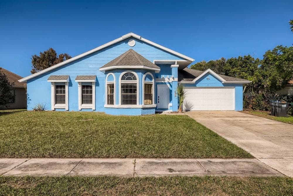 13453 TEXAS WOODS CIRCLE ORLANDO, FL 32824