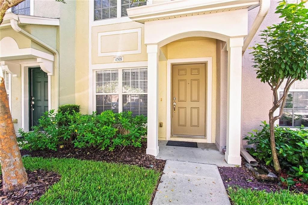 4508 BARNSTEAD DRIVE RIVERVIEW, FL 33578
