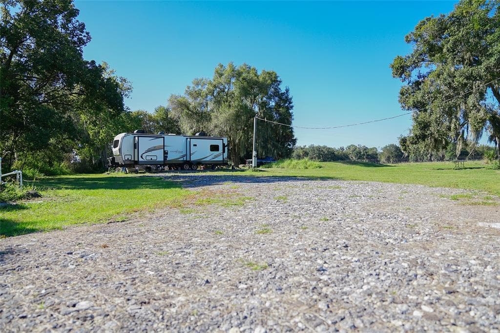 3637 SMITH RYALS ROAD PLANT CITY, FL 33567