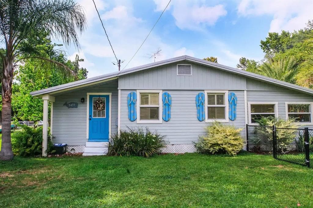 5473 DARLENE STREET WEEKI WACHEE, FL 34607