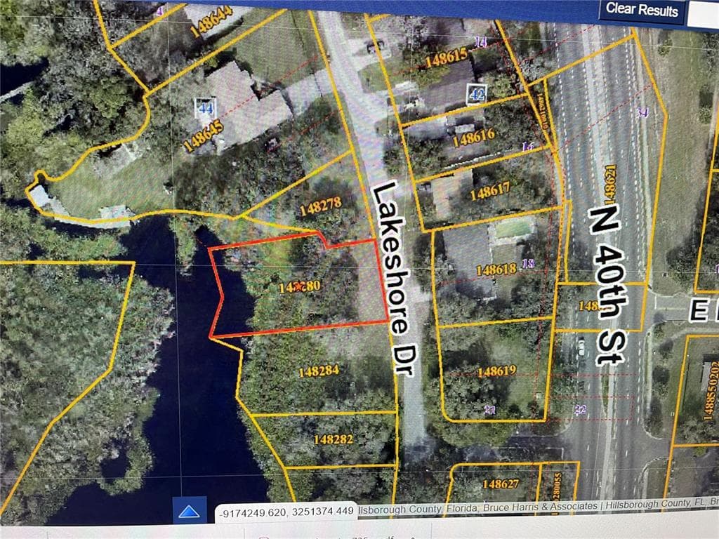 7604 LAKESHORE DRIVE TAMPA, FL 33604