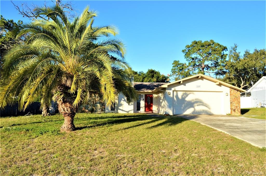 1288 PIPER ROAD SPRING HILL, FL 34606