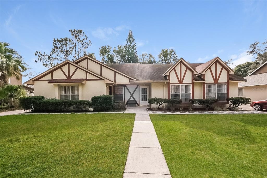 3421 LAUREL DALE DRIVE TAMPA, FL 33618