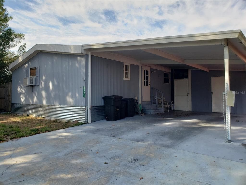 6521 LIMERICK AVE NEW PORT RICHEY, FL 34653